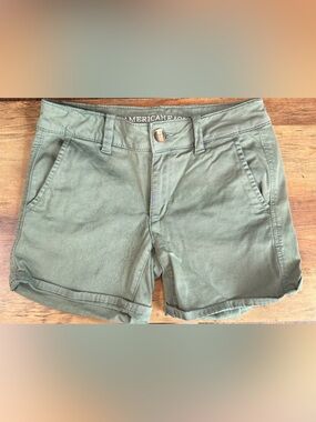 American Eagle Outfitters Olive Green Women's Chino Shorts